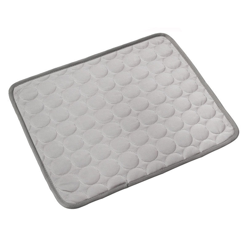 Cooling PetTime Ice Silk Mat for pets, soft and breathable summer cooling mat with ice silk fabric for comfort.