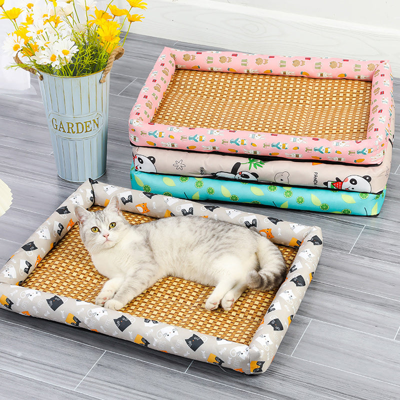 PetTime pet ice mat for summer, showing a cooling gel mat with a pet resting on it to stay cool during hot weather.