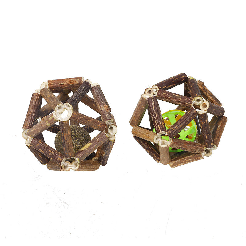 PetTime Wooden Polygonum Catnip Ball cat toy with a natural wooden and polygonum design, perfect for entertaining cats.