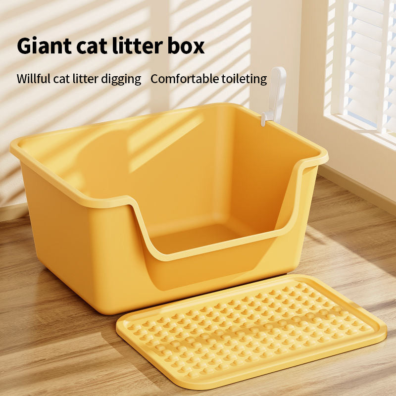 PetTime intelligent automatic water dispenser for pets with sleek design and easy-to-use water flow system.