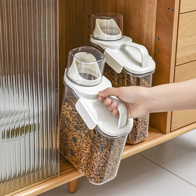 PetTime moisture resistant pet food storage bucket with airtight lid and handle, designed for keeping pet food fresh and dry.