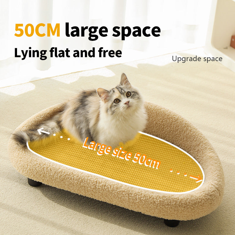 PetTime sisal cat scratching board and bed with a cozy fabric cushion, designed for feline comfort and play.