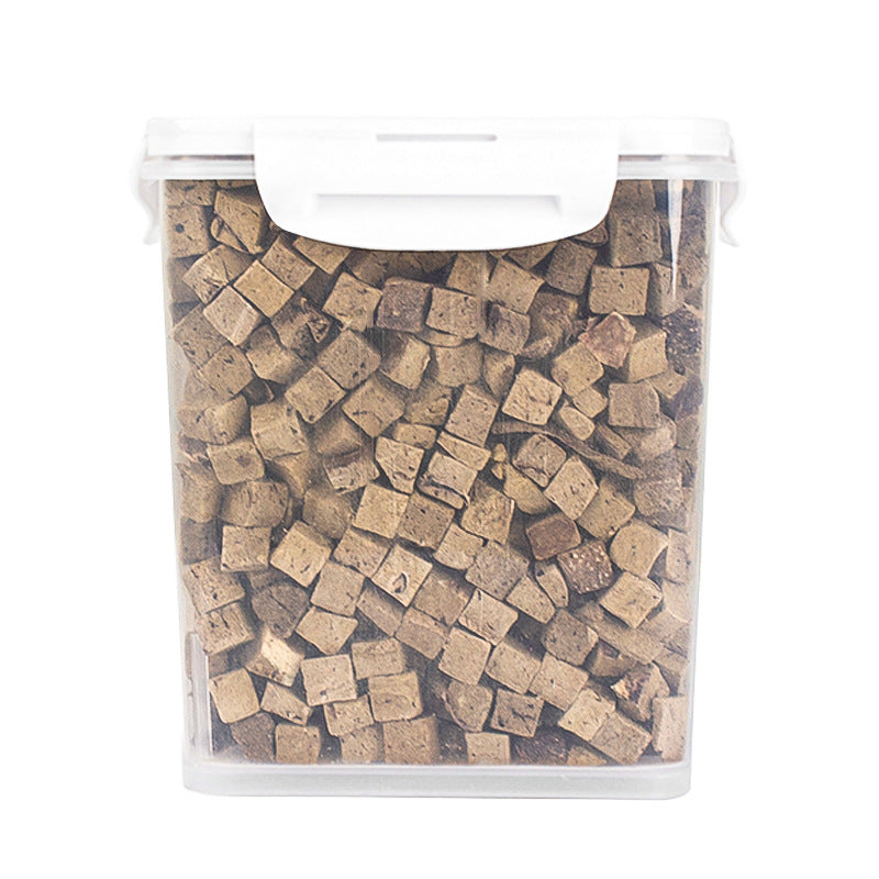 PetTime freeze-dried beef liver pet snacks bucket showing a close-up of crunchy beef liver treats for dogs.