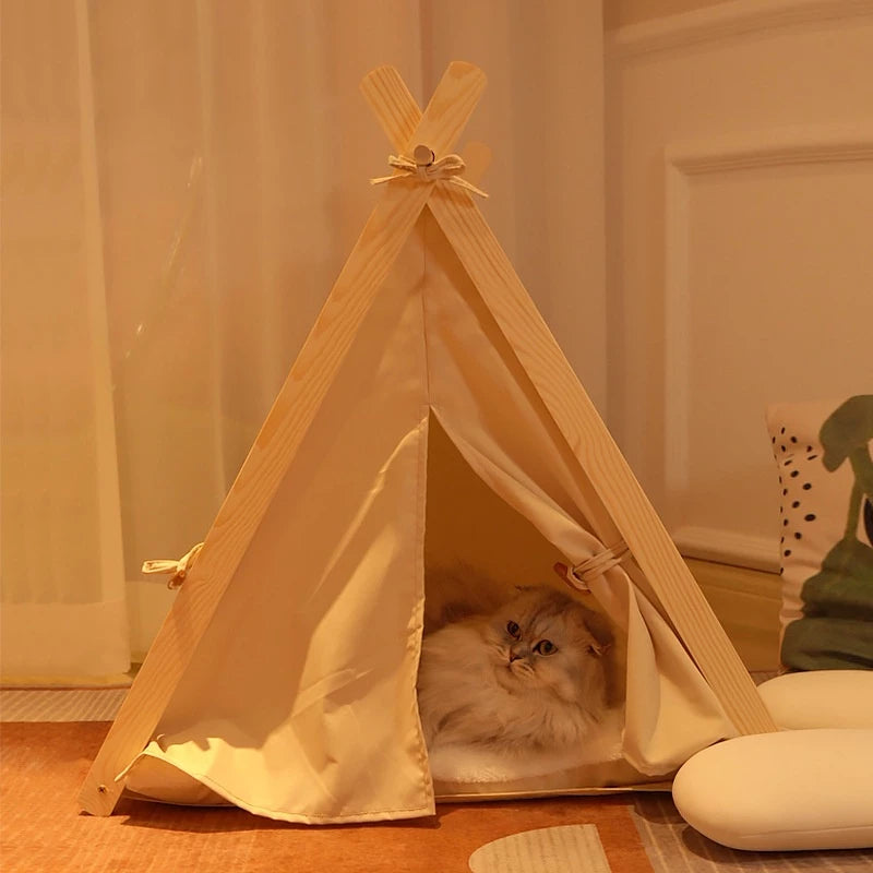 Washable PetTime cat tent in a triangle shape, cozy and foldable for small cats or kittens, with a soft fabric interior.